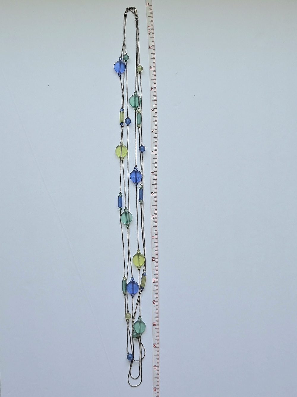 VTG 3 Strand Lucite Moonshine Bead Layered Necklace Silvertone Chain Green/Blue - Picture 5 of 5
